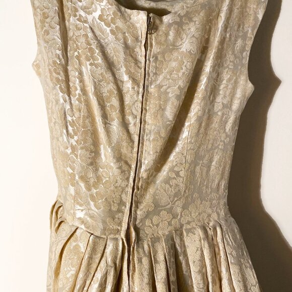 Vintage Satin Damask Wedding Dress - Picture 7 of 11